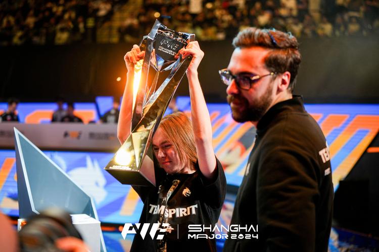 FPX官宣Nuguri离队，LPL上单位置迎来大变动？