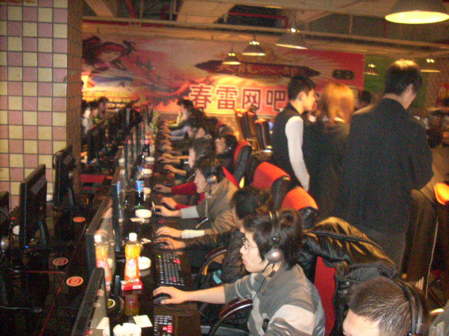 LPL圈内人爆料：Xiaohao或被EDG队伍青睐 但身负合同中下游队伍买不起